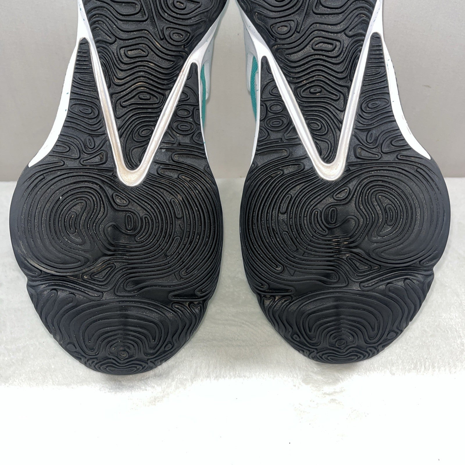 Size 7 - Nike Zoom Freak 3 TB Clear Jade