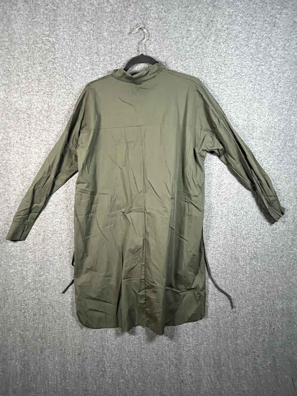 Boohoo cinched-waist shirt dress in olive green Women Size 14 