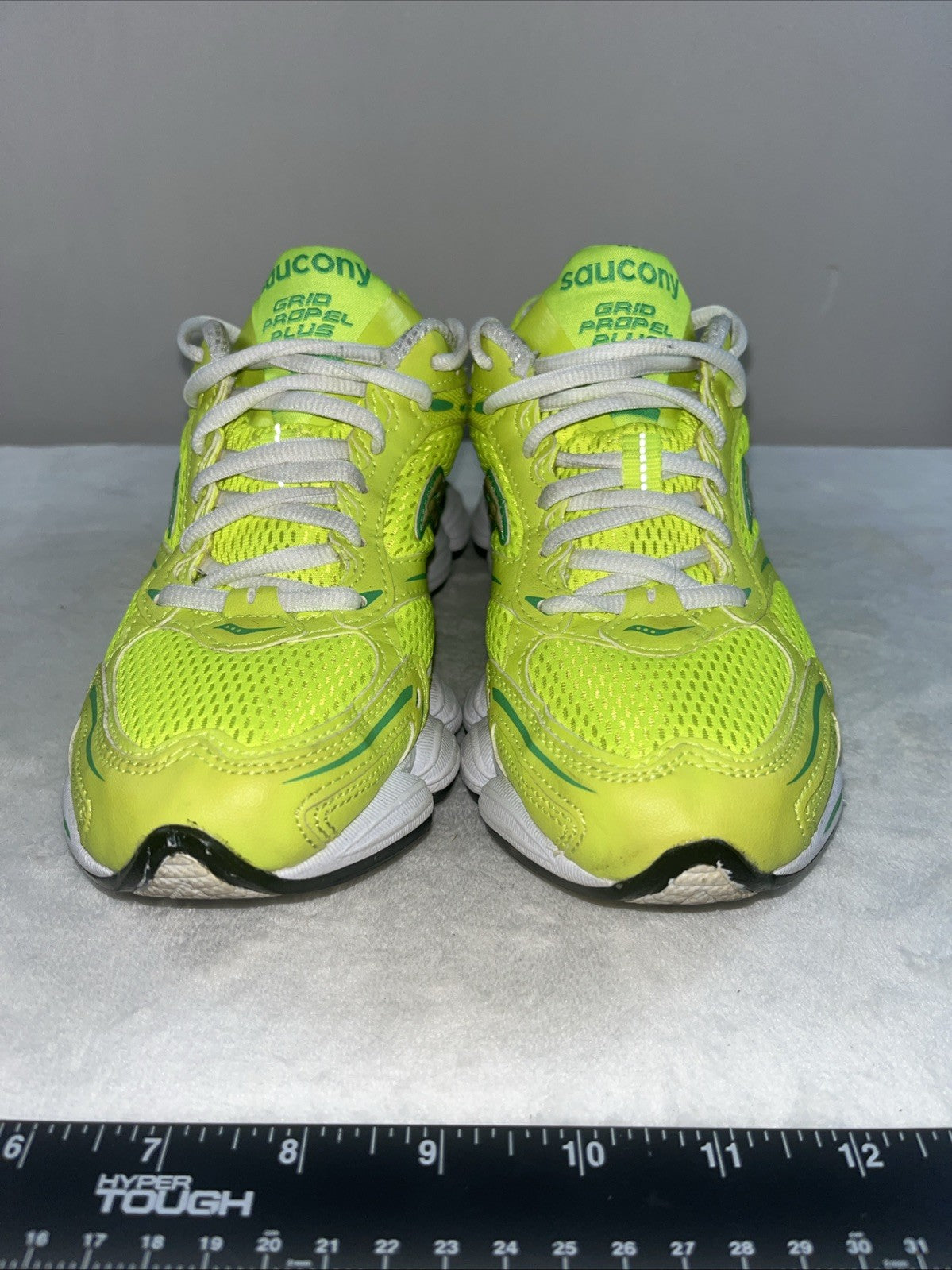 Size 7 - Saucony Cohesion 12 Green