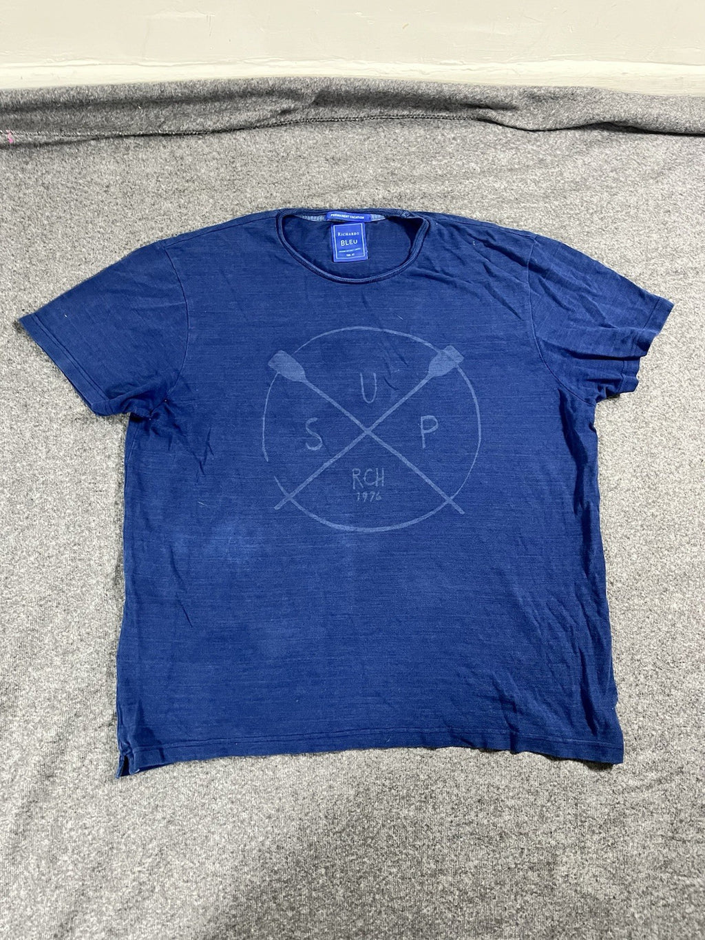Permanent Vacation Richard bleu T Shirt Shirt Sleeve Size Large
