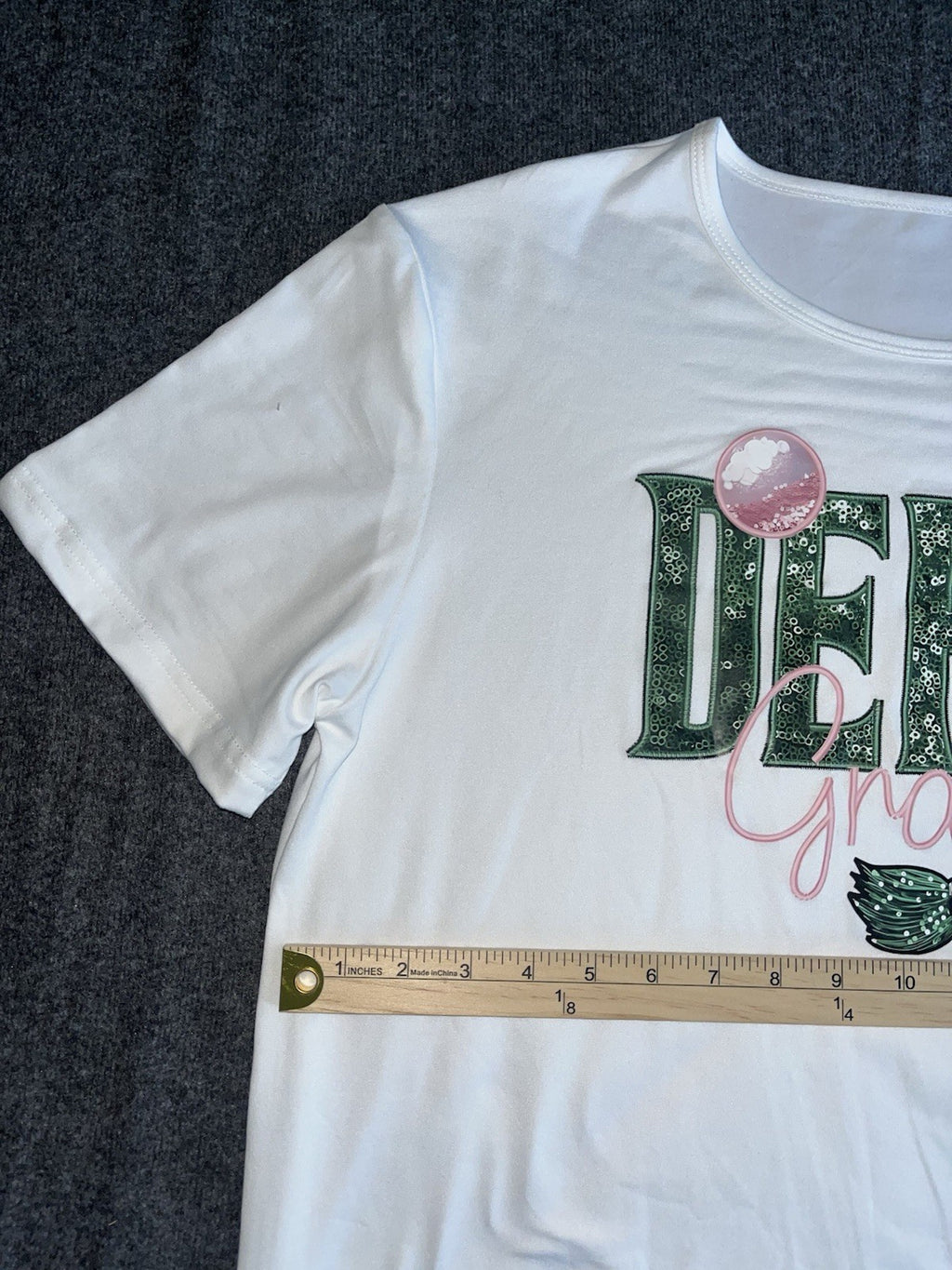 Defy Gravity Wicked Themed T Shirts Women’s XL. 