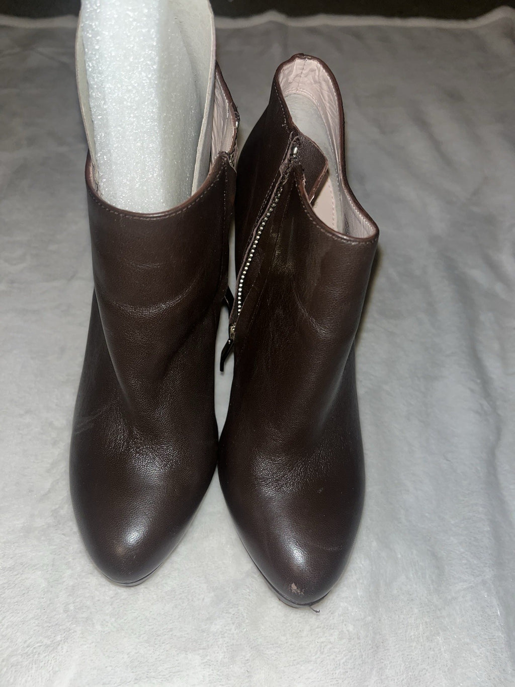 Vince Camuto Dira Booties High Heel Women’s Brown Platform Zipper 7.5M Leather