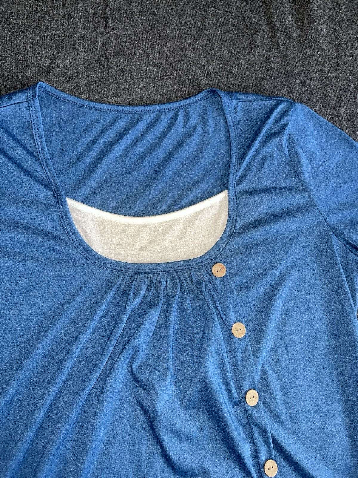 Women’s Color Block T Shirt Buttons Blue And White Short Sleeve XL