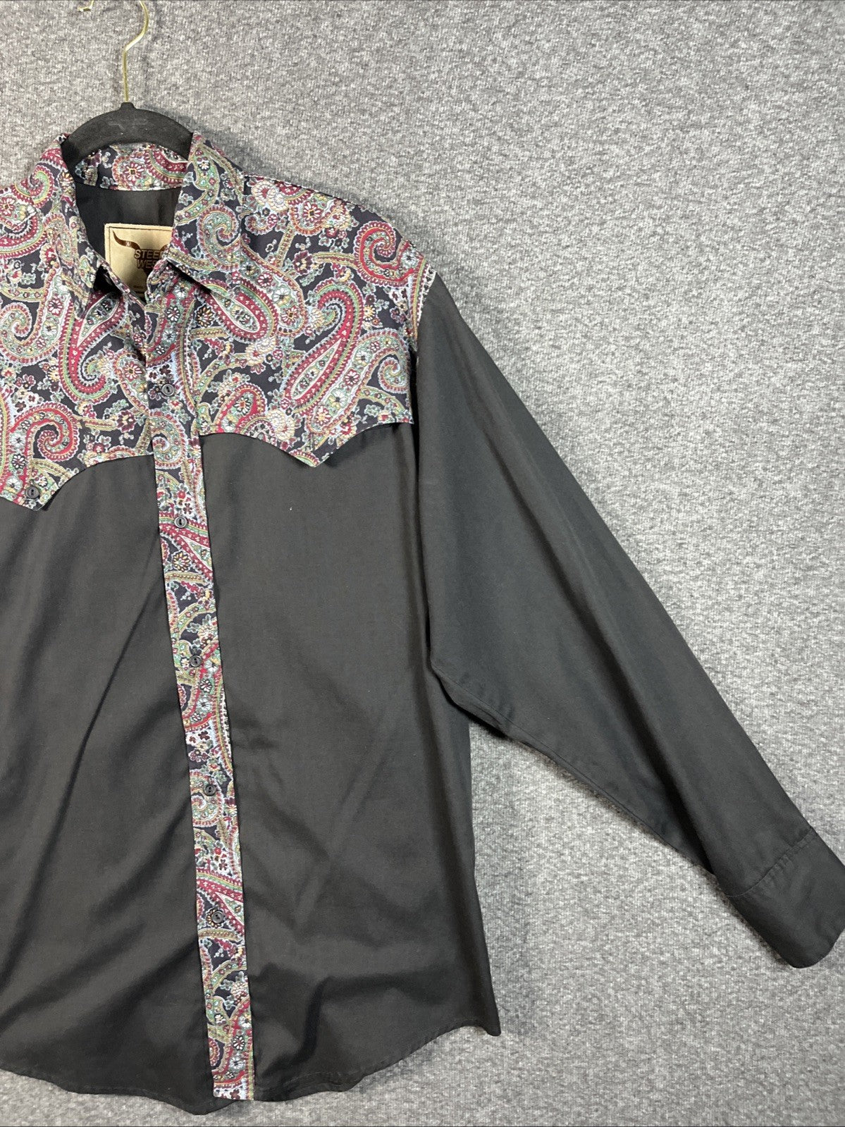 Steer West men's button-down Western shirt with a vibrant paisley pattern L Mens