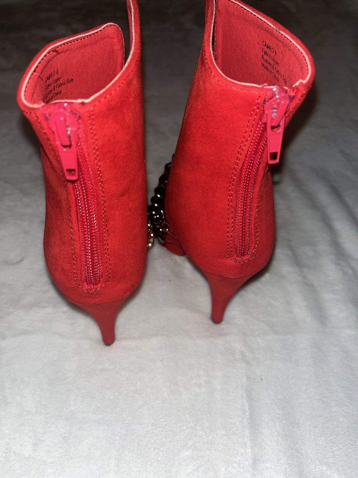 Red Pointed Heels Gold Black Chains Slip Ons Suede Size 6 Womens 
