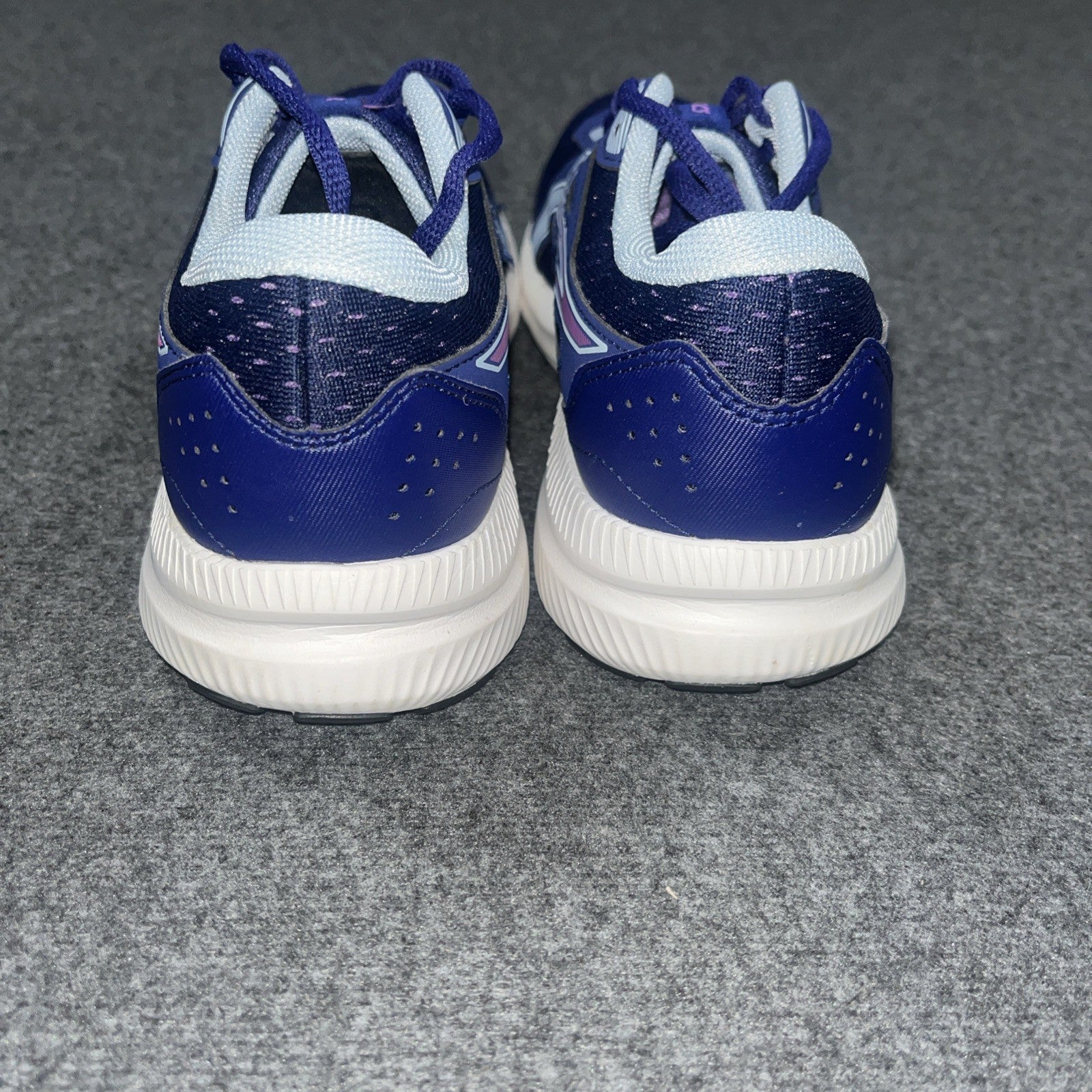 Asics  Gel Contend 8 Women Sz US 7 Purple Blue Amplifoam Running Shoes 1012B320