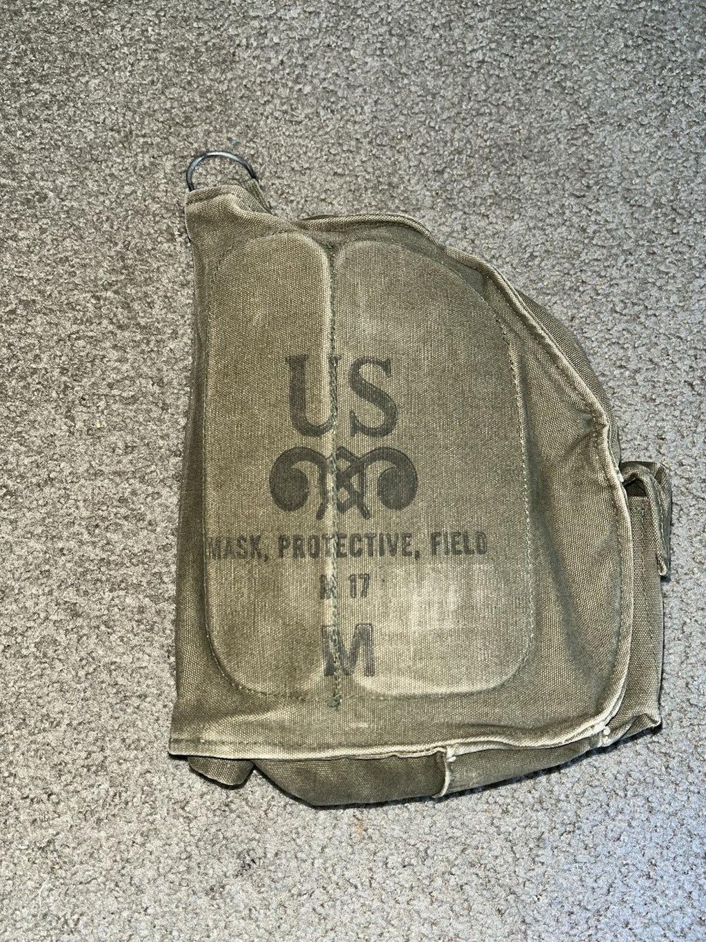 US Military Gas Mask C8RI Series Army Field Gear Protective w/ Canvas Bag