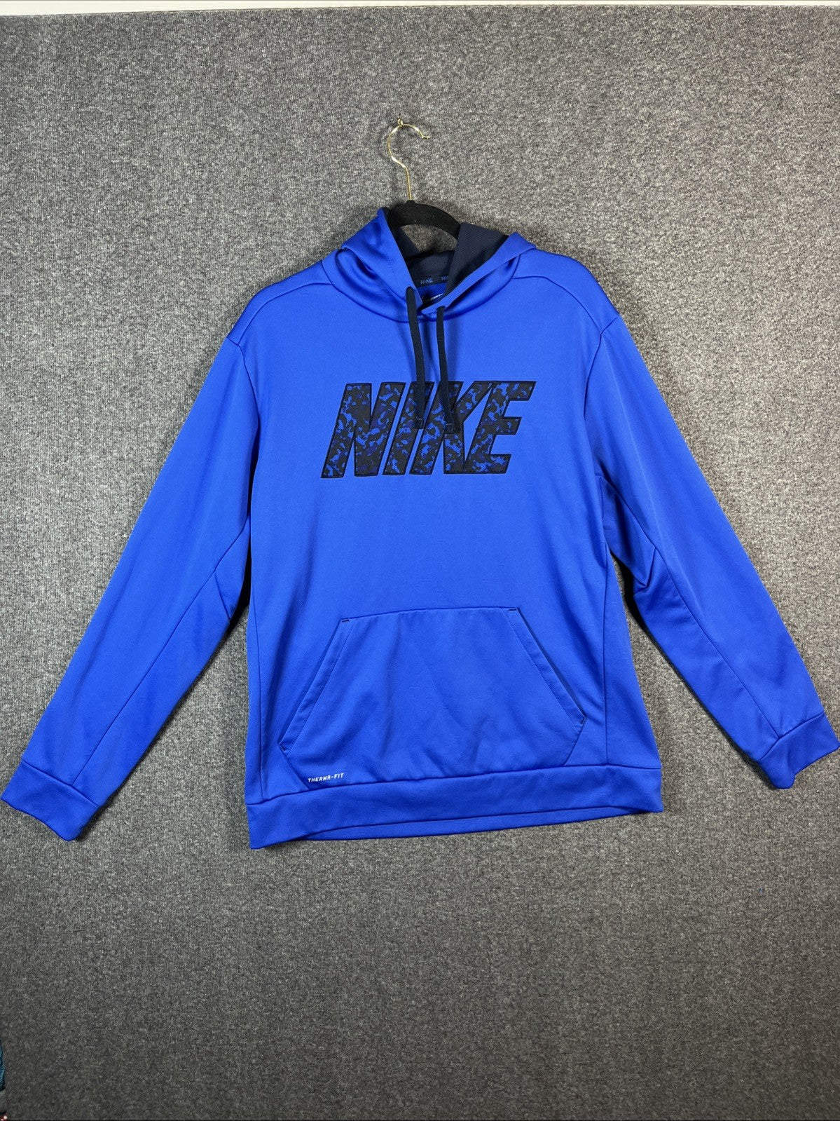 Nike blue thermal fit hoodie extra large men’s 100% polyester activewear pull on
