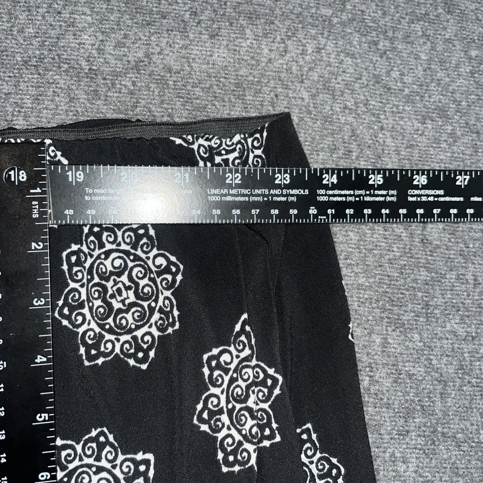 Lane Bryant Women's Tube Skirt Size 22/26 Black Elastic Waist Midi