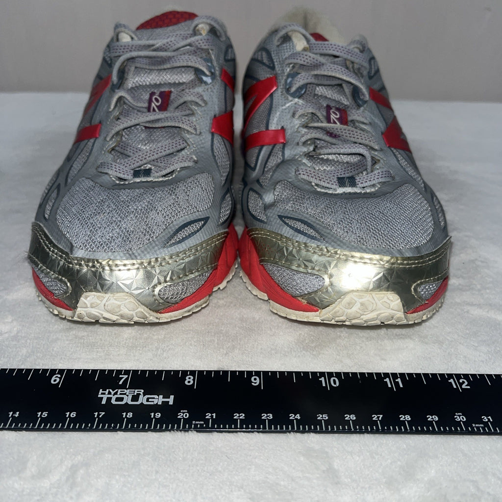 Size 8.5 - New Balance 870 Silver
