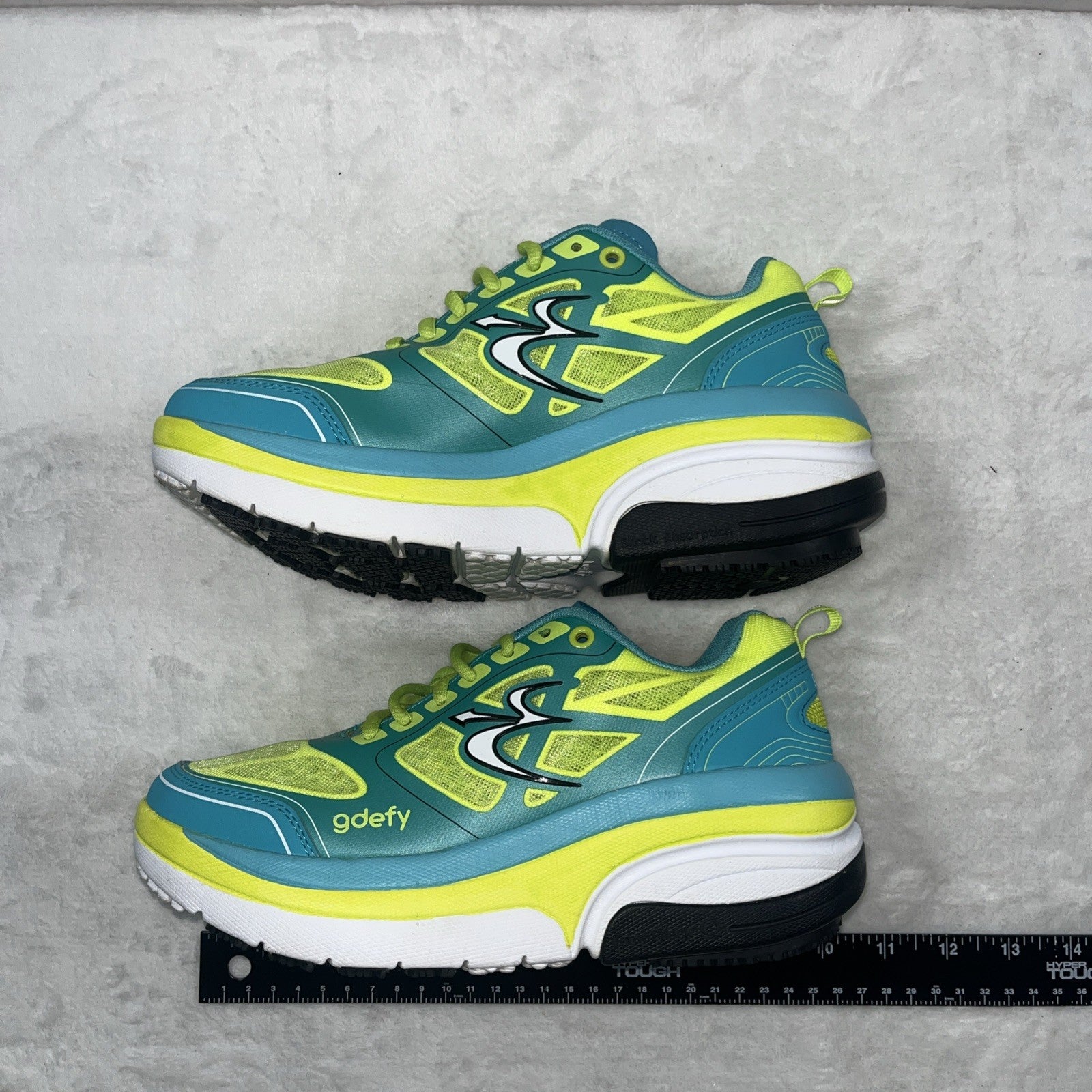 Gdefy ION Womens Gravity Defying Comfort Shoes Green And Blue Wallking Size 7 