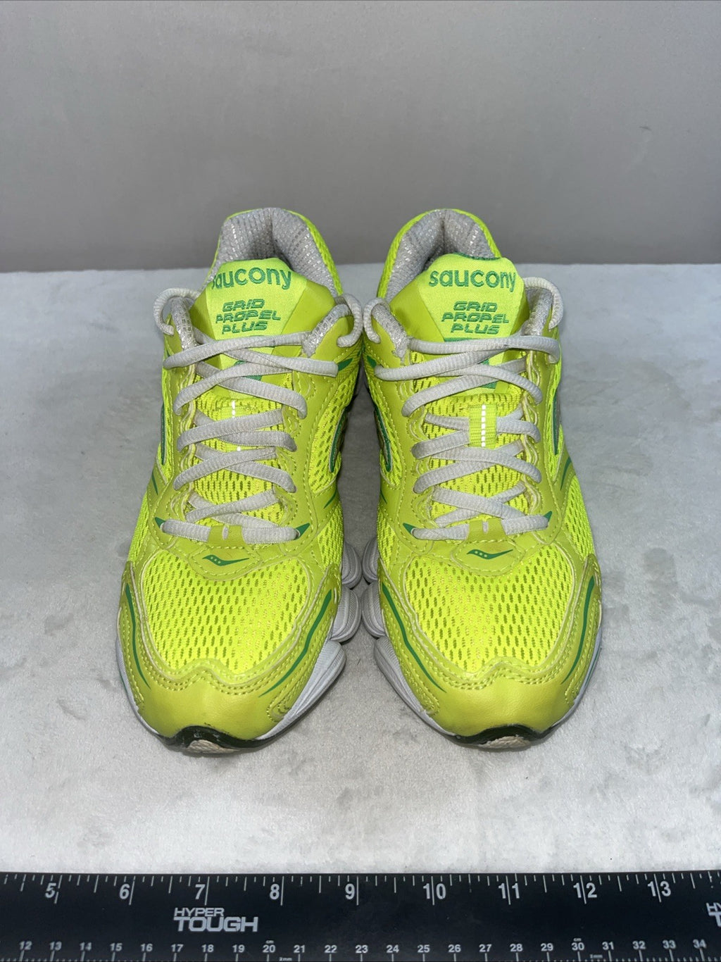 Size 7 - Saucony Cohesion 12 Green