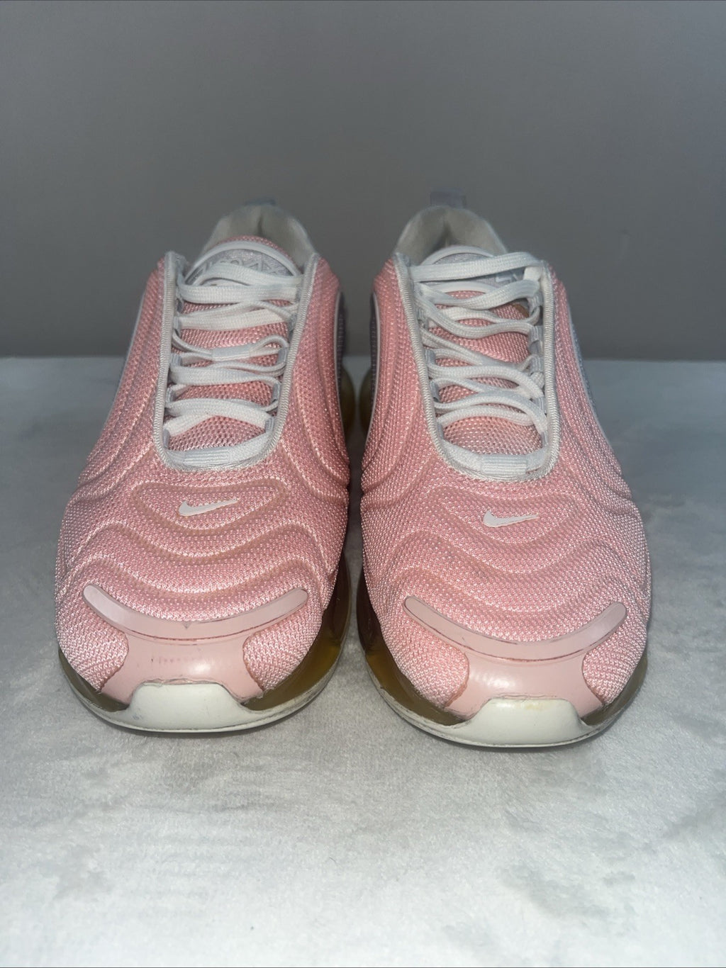 Size 9 - Nike Air Max 720 Bleached Coral W