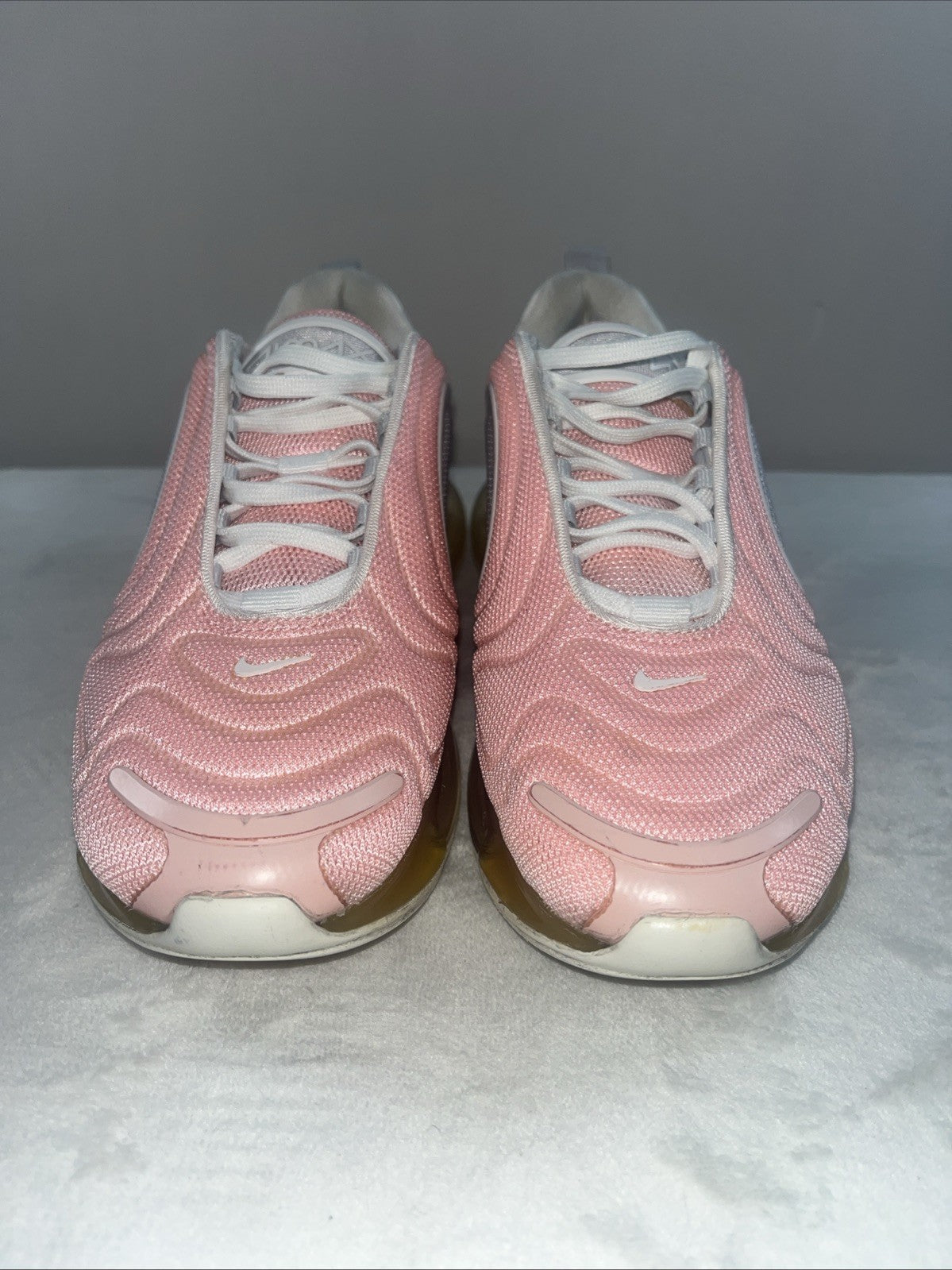 Size 9 - Nike Air Max 720 Bleached Coral W