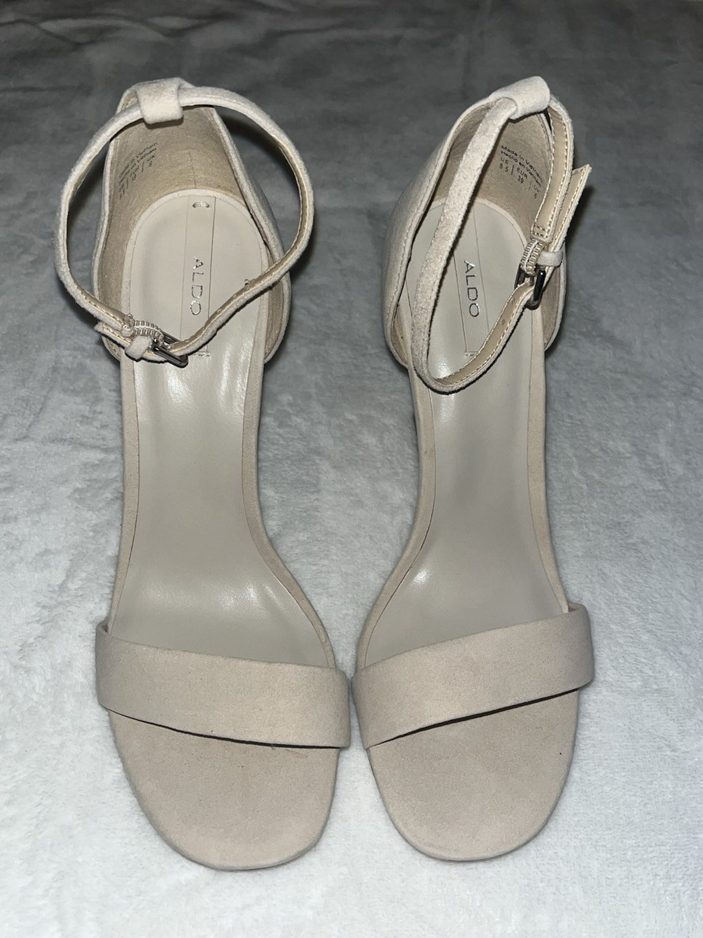 Aldo Wedge Sandals High Heel Tan Strap Buckle 8.5