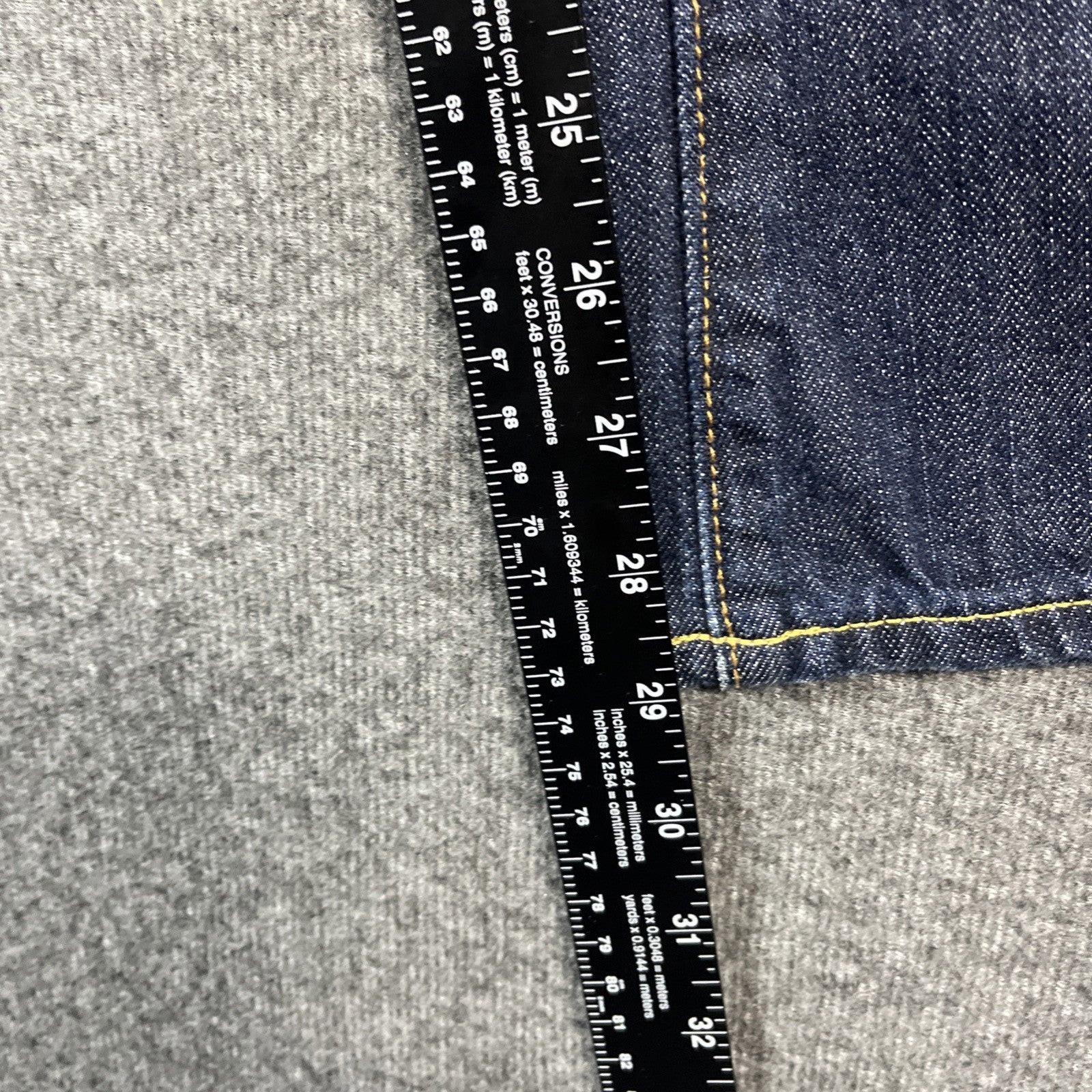 Old Navy boot cut blue denim jeans authentic original button fly men’s 33×30