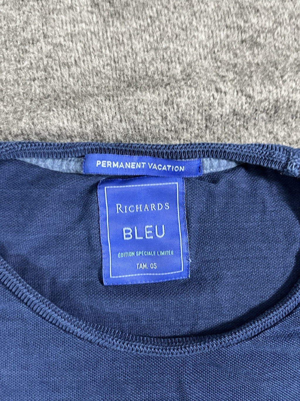 Permanent Vacation Richard bleu T Shirt Shirt Sleeve Size Large