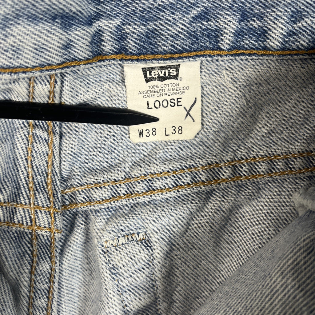 Vintage Levi’s 504 Men’s Denim Jeans Blue 38x38 Regular Fit 5 Pockets 