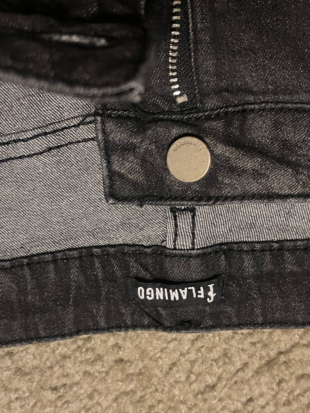 Black Cutoff Flamingals