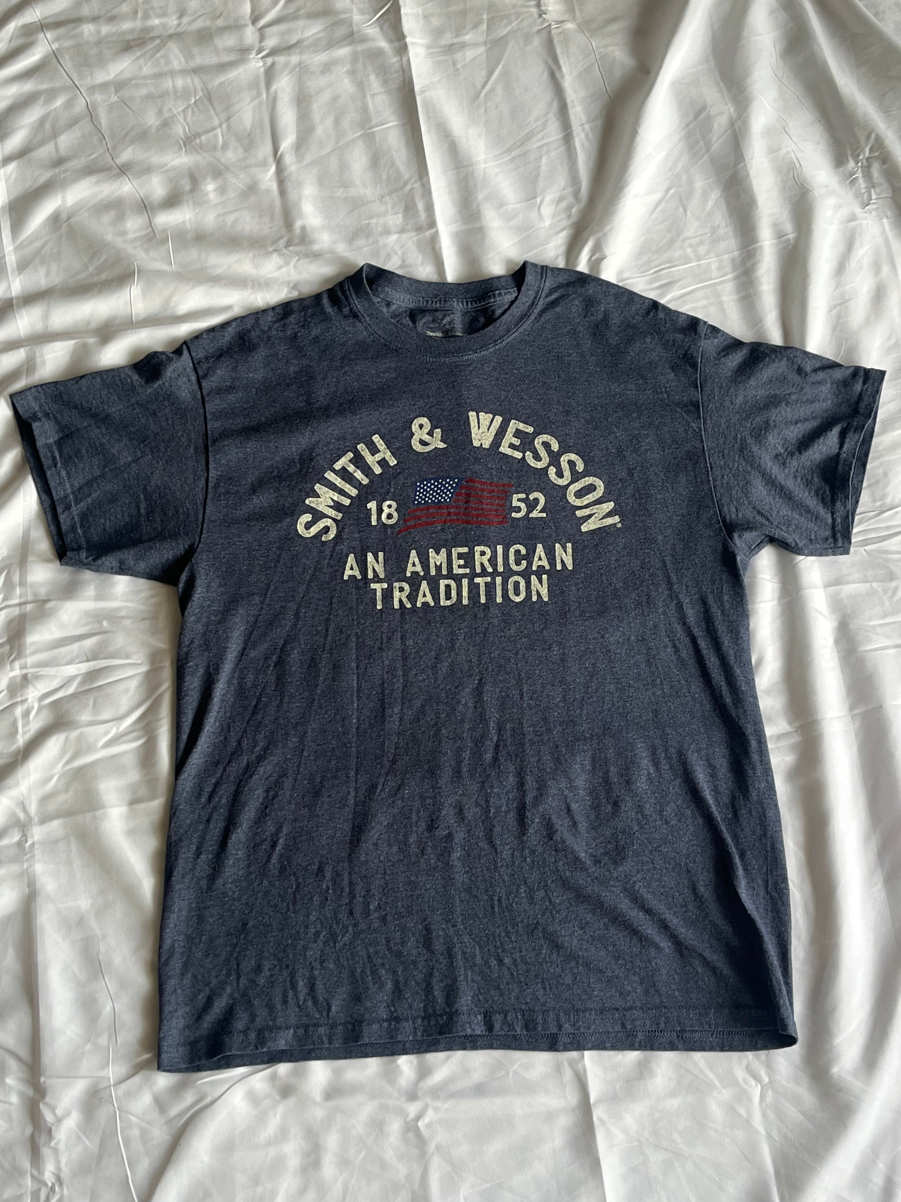 Smith & Wesson T shirt