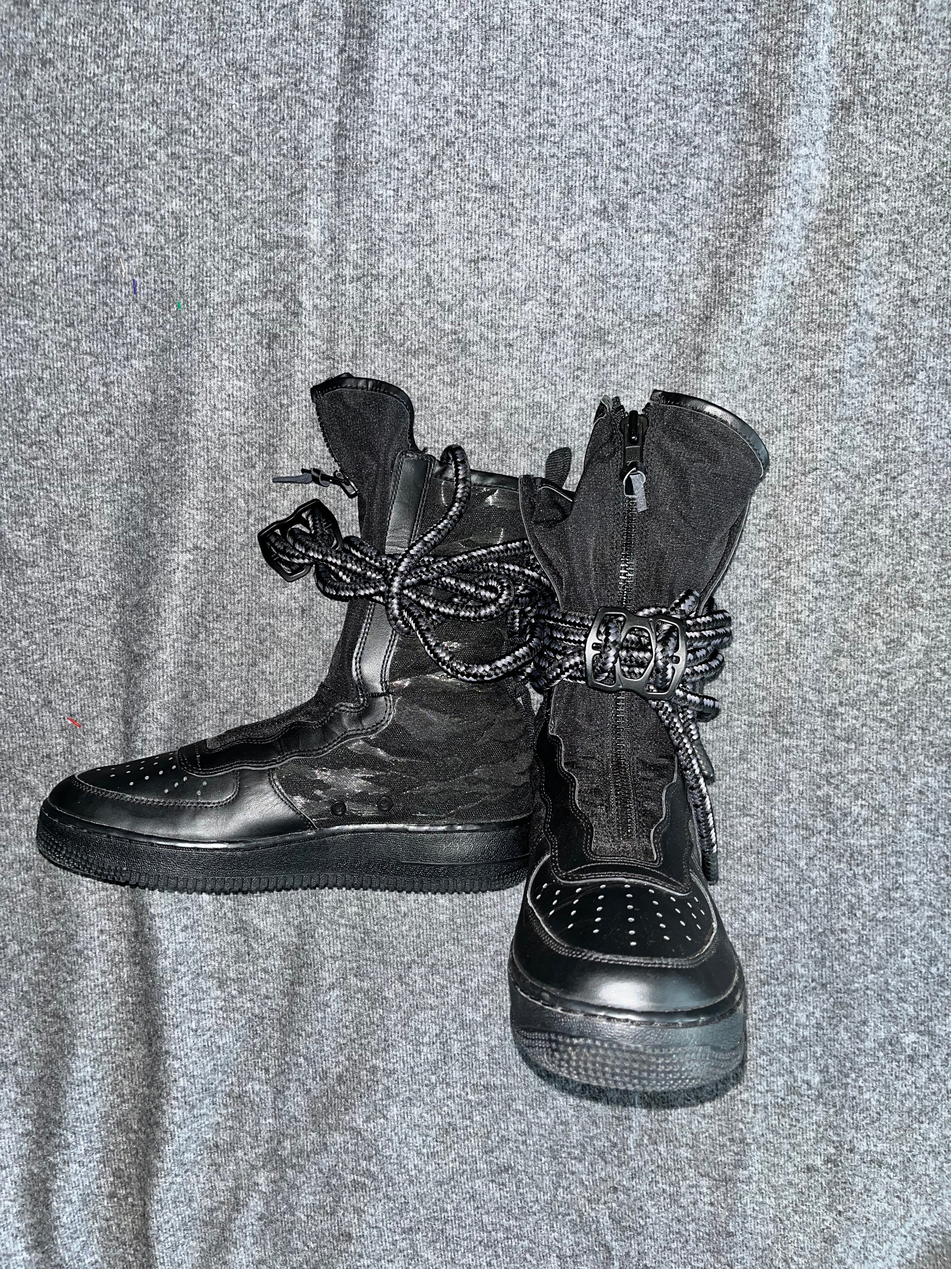 Nike Air force 1 sneaker boots Black