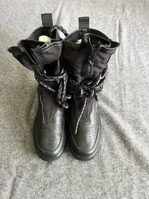 Nike Air force 1 sneaker boots Black